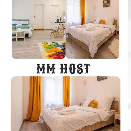 Appartement Old Town By Mm Host à Braşov Extérieur photo